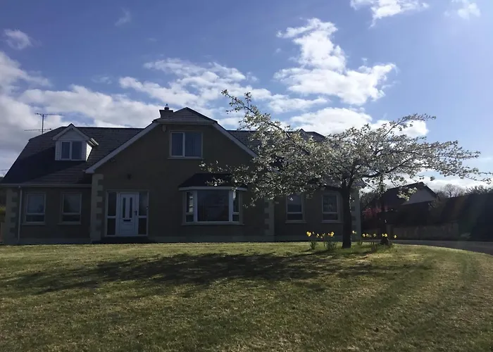 Muff Village Bed & Breakfast photo