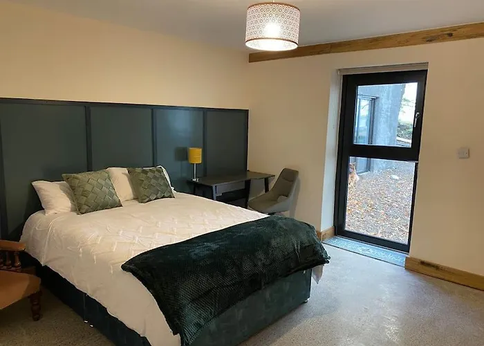 Moig Lodge - 8 Double Bedroom Barn Conversion Limerick photo
