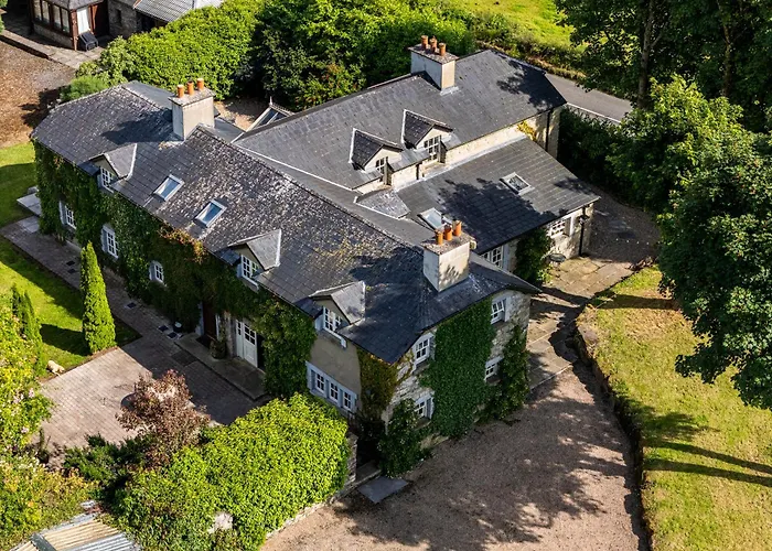 Secluded Riverside Farmhouse Close To Center Parcs Mullingar photo