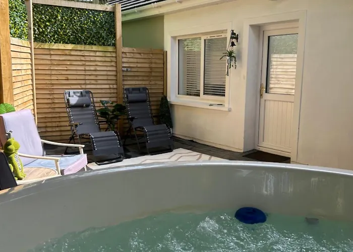 Seid Bo - Sleeps 6 - New Private 6 Person Hottub Available Apartment Burnfoot photo