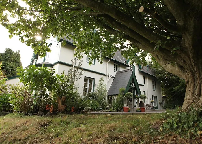 Robin Hill House Heritage Guest House Cobh photo