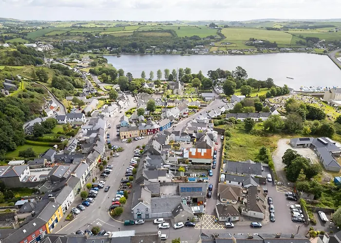 Фото Modern Home In The Heart Of Rosscarbery Village
