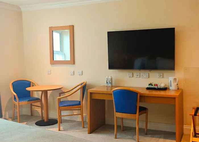 Photo de Hotel Ceann Sibeal Baile an Fheirtéaraigh