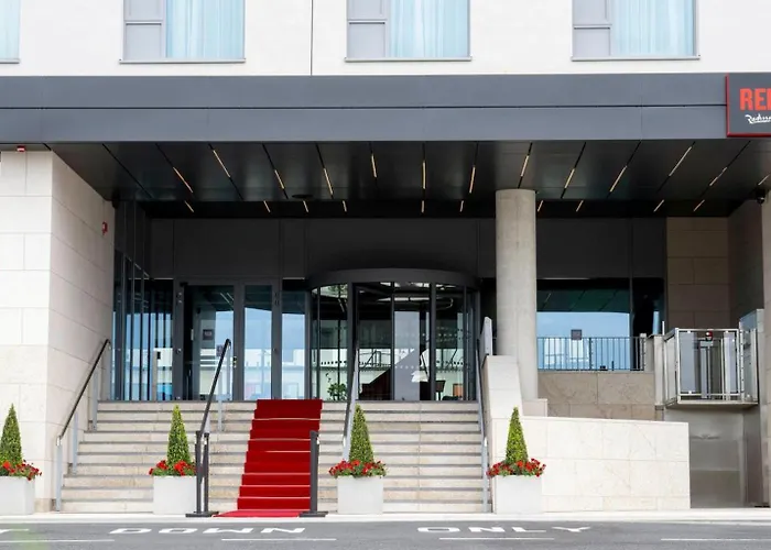 Radisson Red Galway Hotel képek