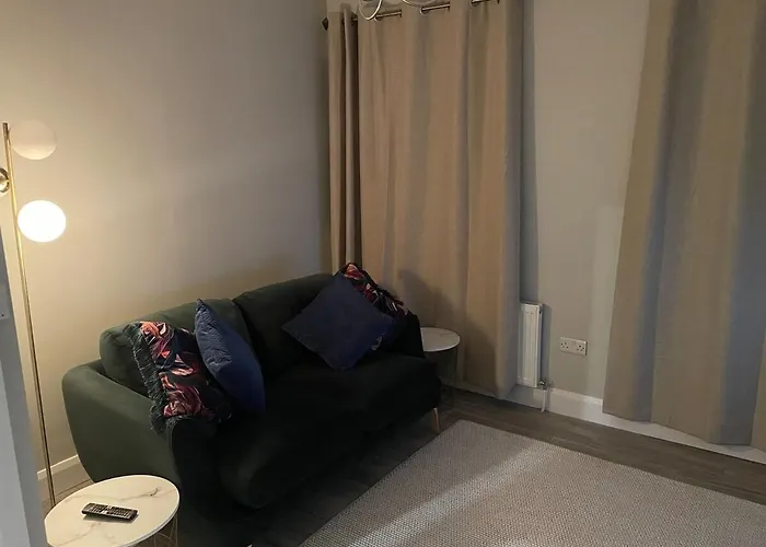 Newly Renovated Apartment In Castlebar - Full Kitchen! תמונה