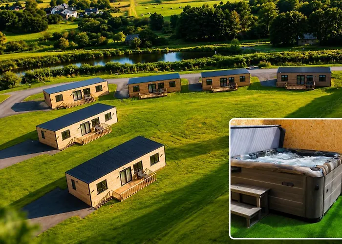 foto di Canal View Lodge & Spa - Entire 3 Bed Lodge Longford