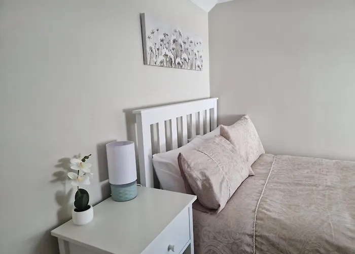 Corner House Accommodation - Seven Bedroom House Castlecomer Foto