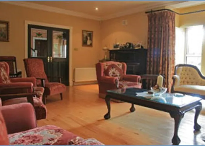 Tom & Eileen'S Farm Hotel Castlemaine photo