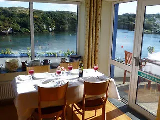 The Heron'S Cove Goleen photo